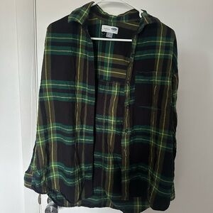 SOLD☀️Women’s boyfriend style plaid shirt